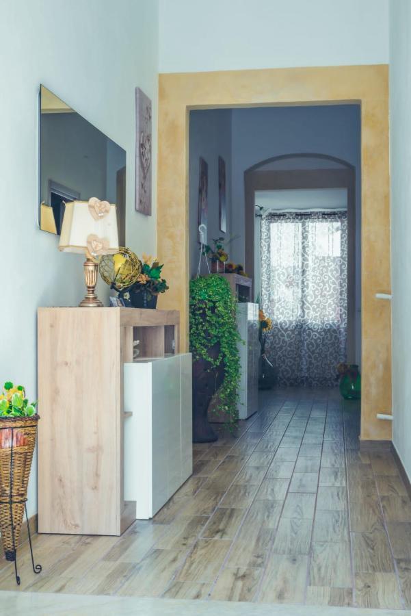 La Casa Di Tina Villa Canicattini Bagni Dış mekan fotoğraf