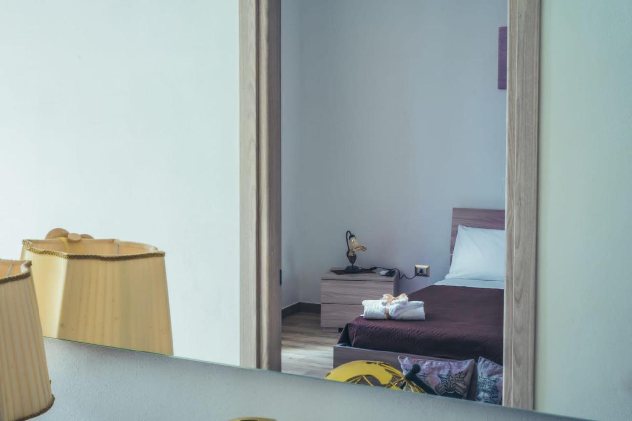 La Casa Di Tina Villa Canicattini Bagni Dış mekan fotoğraf
