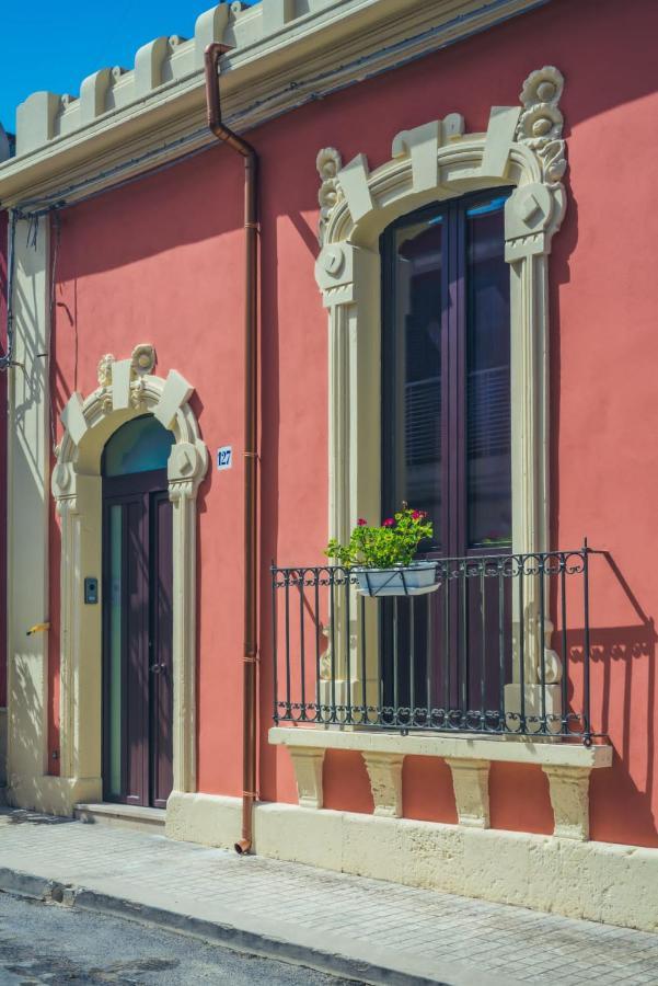 La Casa Di Tina Villa Canicattini Bagni Dış mekan fotoğraf