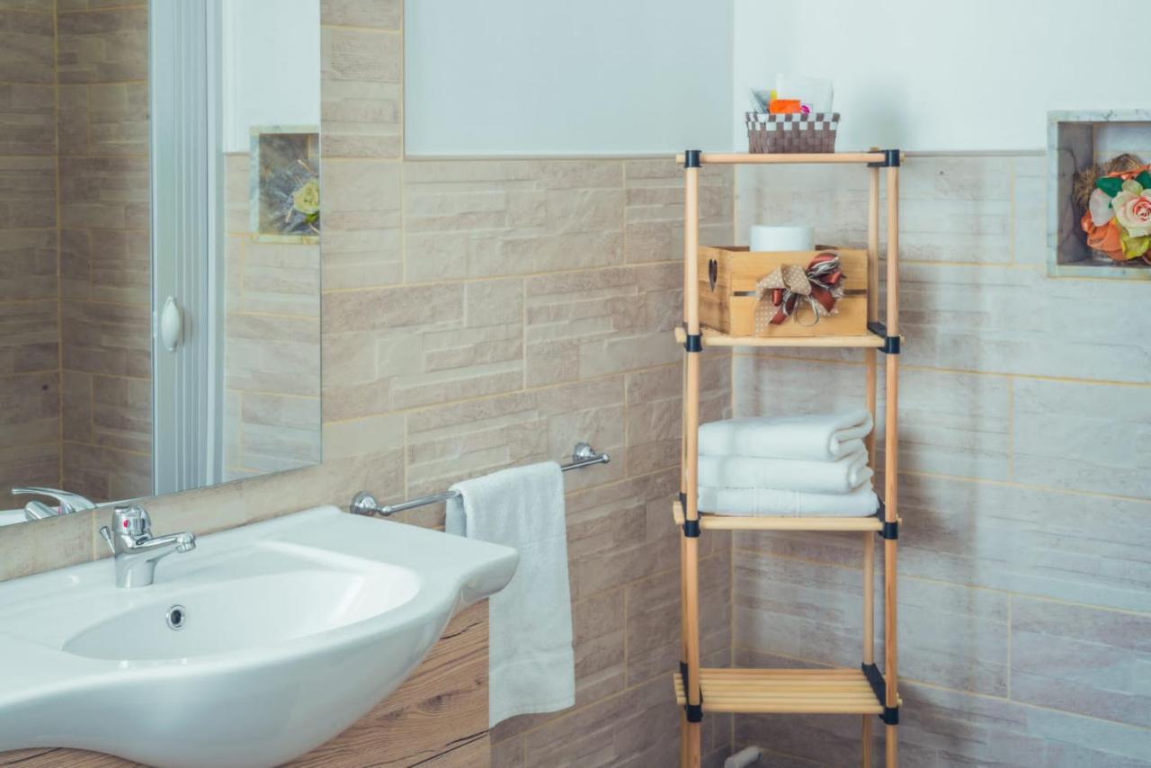La Casa Di Tina Villa Canicattini Bagni Dış mekan fotoğraf